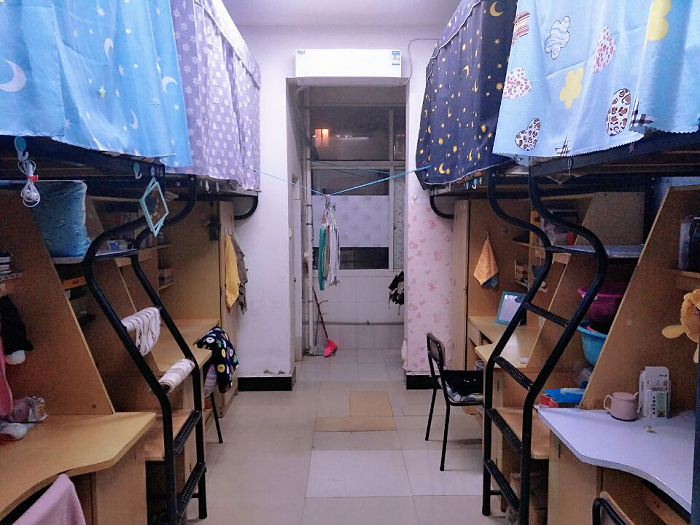 学工处开展疫情防控宿舍检查工作